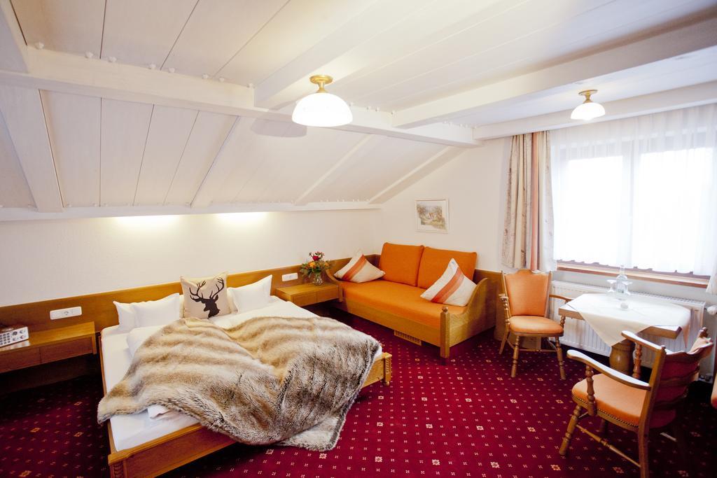 Gaestehaus Birkenhof オーベルストドルフ 部屋 写真