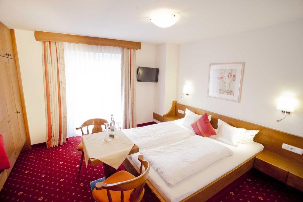 Gaestehaus Birkenhof オーベルストドルフ 部屋 写真
