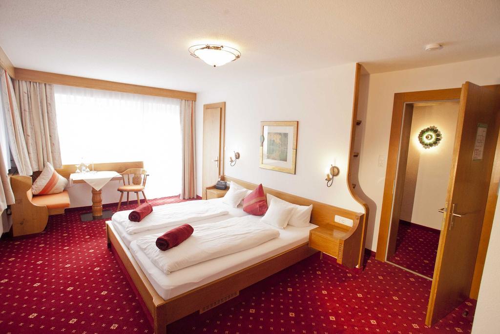 Gaestehaus Birkenhof オーベルストドルフ 部屋 写真