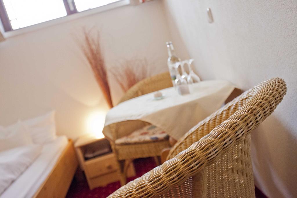 Gaestehaus Birkenhof オーベルストドルフ 部屋 写真