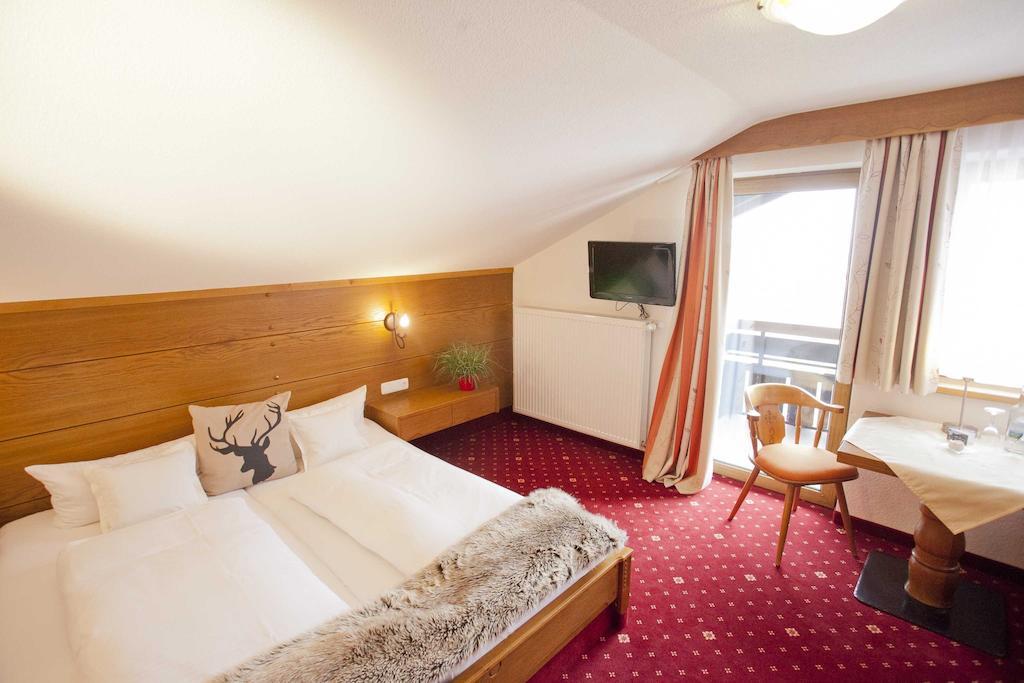 Gaestehaus Birkenhof オーベルストドルフ 部屋 写真